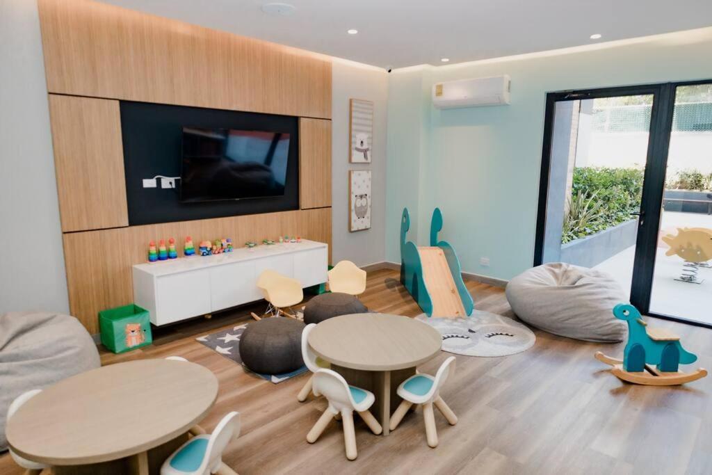 Apartamento De Lujo En Zona 10 Guatemala City Exteriör bild